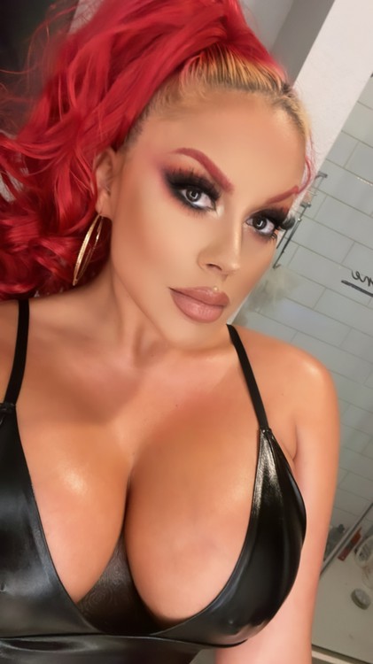 Photo HD Ms Red X - 1