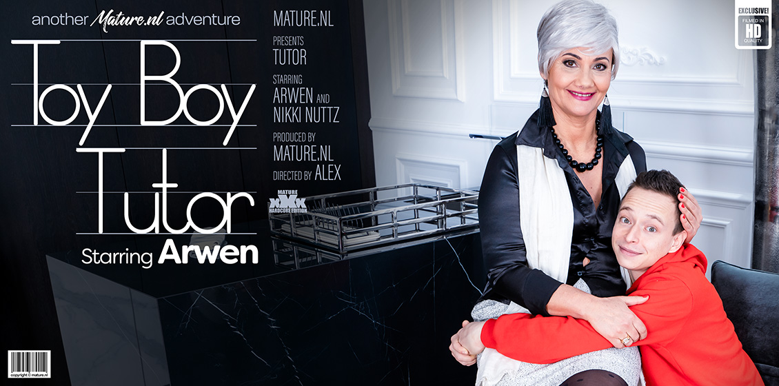 Tutor Arwen is a MILF that loves to seduce toyboys