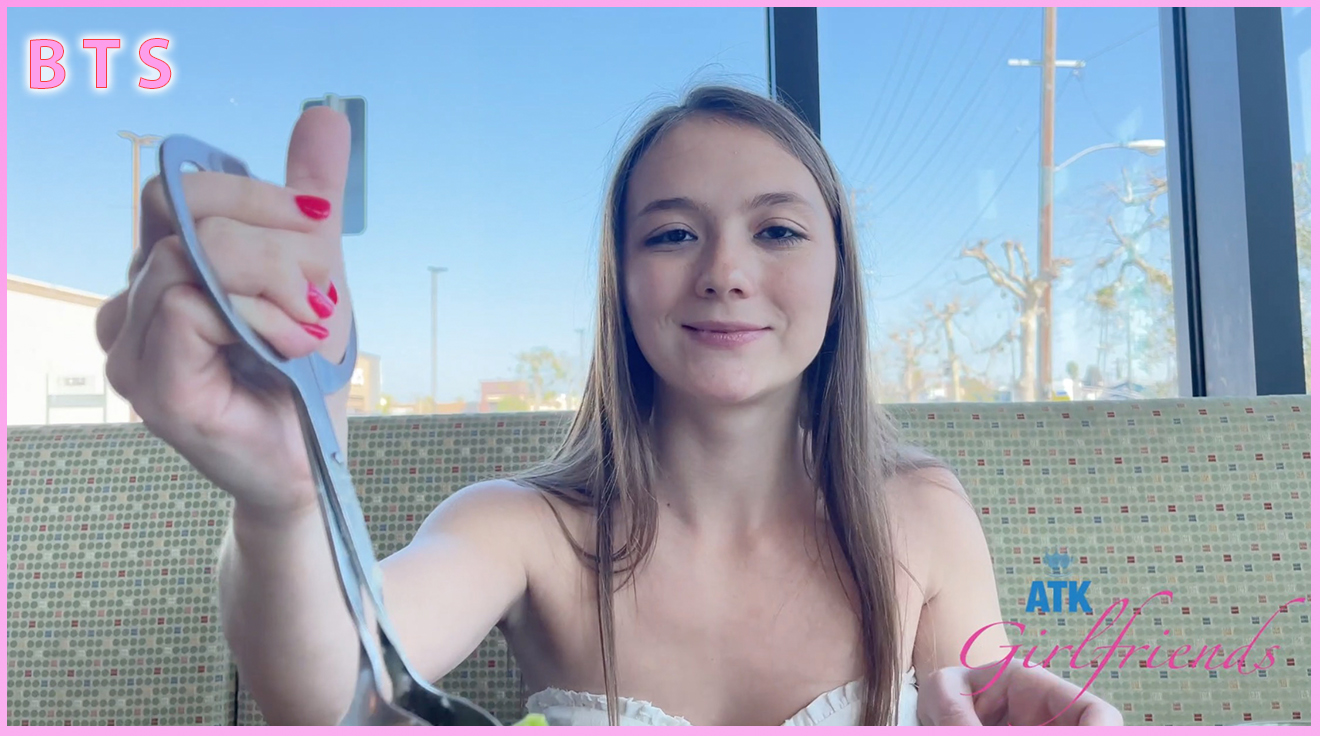 Mira Monroe in Virtual Date.