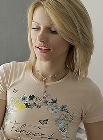 Photo HD Karina Grand - 9