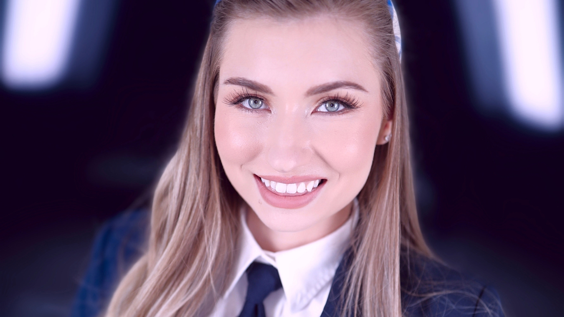 Emma Sirus is Back at Amateur Allure For a Hot Swallow Lesson