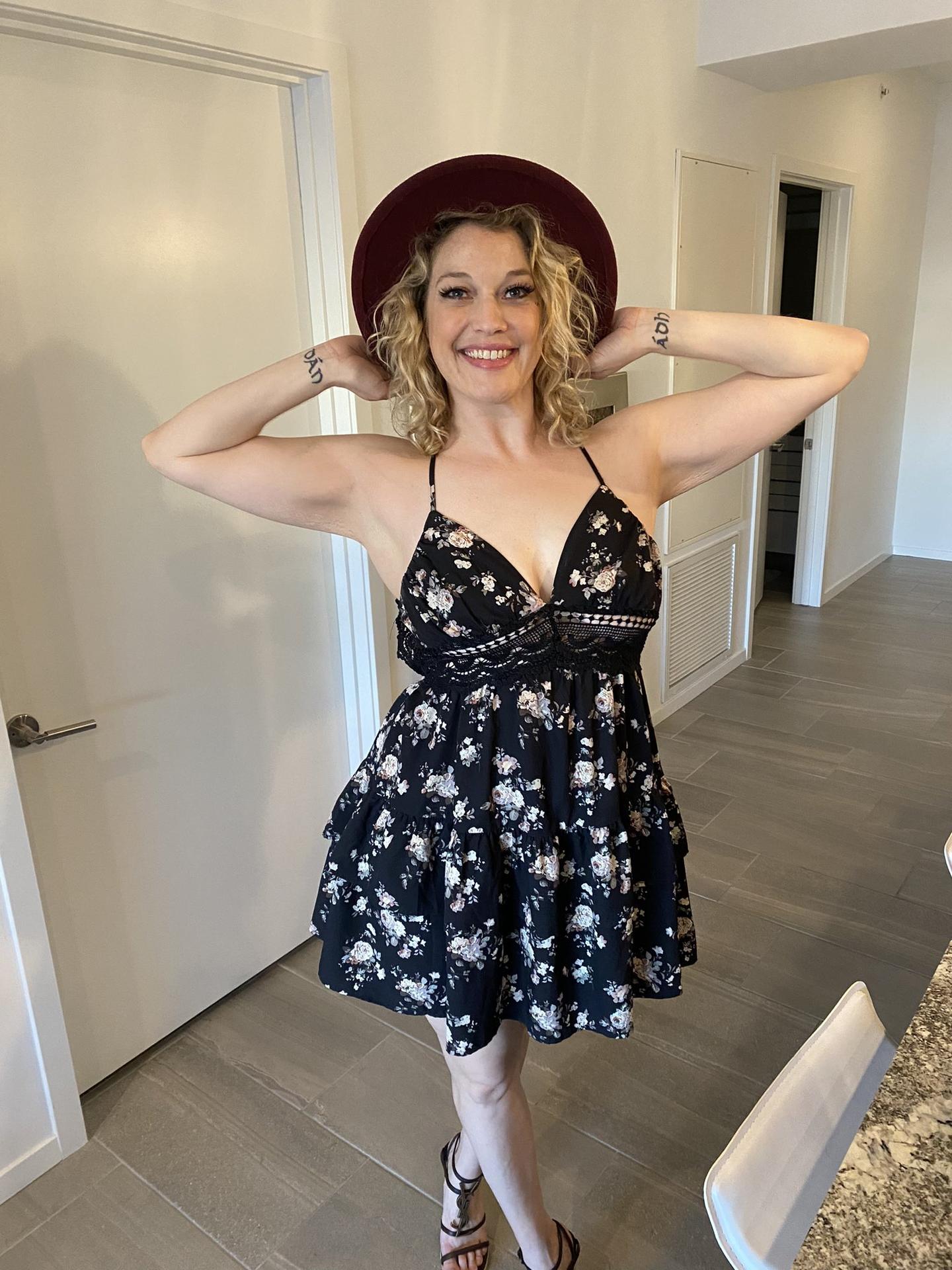 Paula Diamonds Femdom