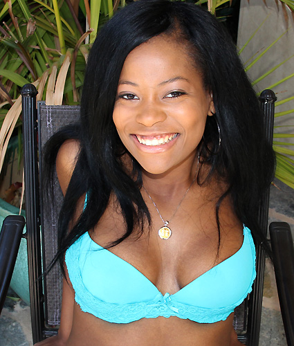 Photo HD Monique Symone - 2