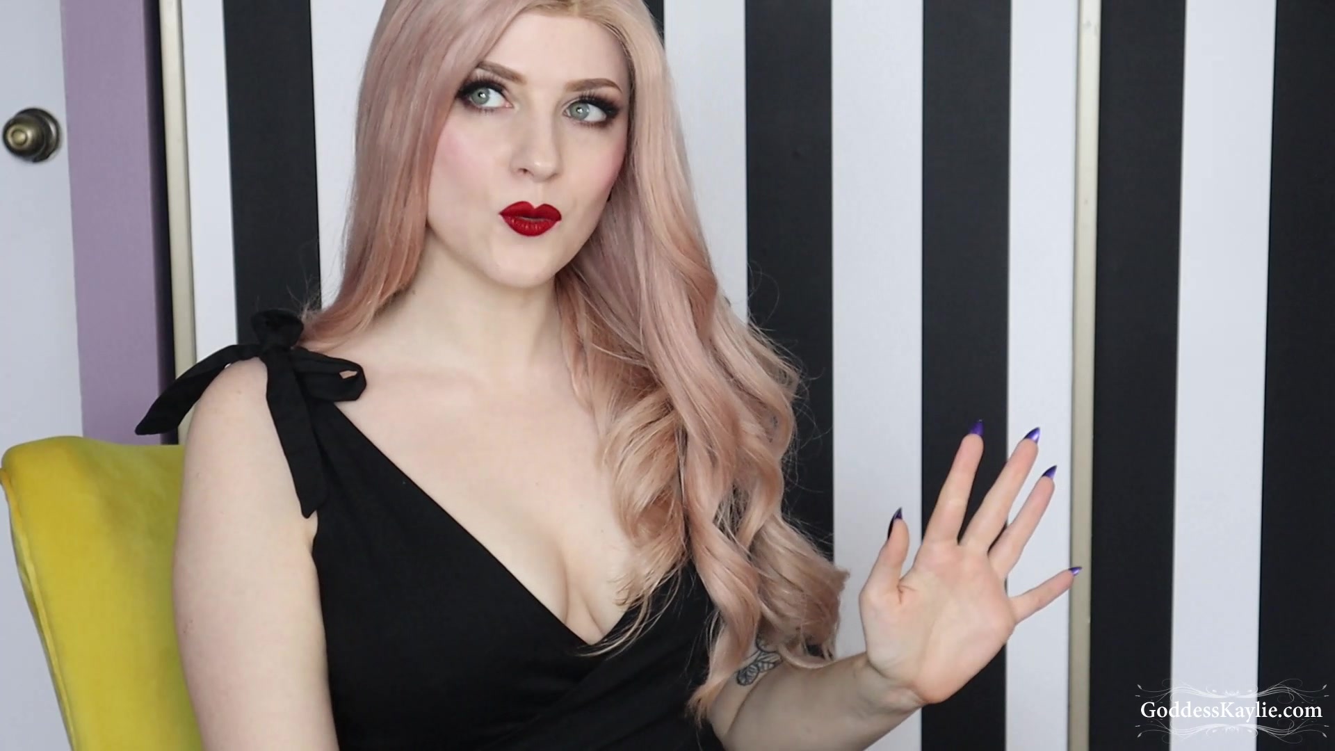 Pussy Free Losers Should Learn To Love FEET