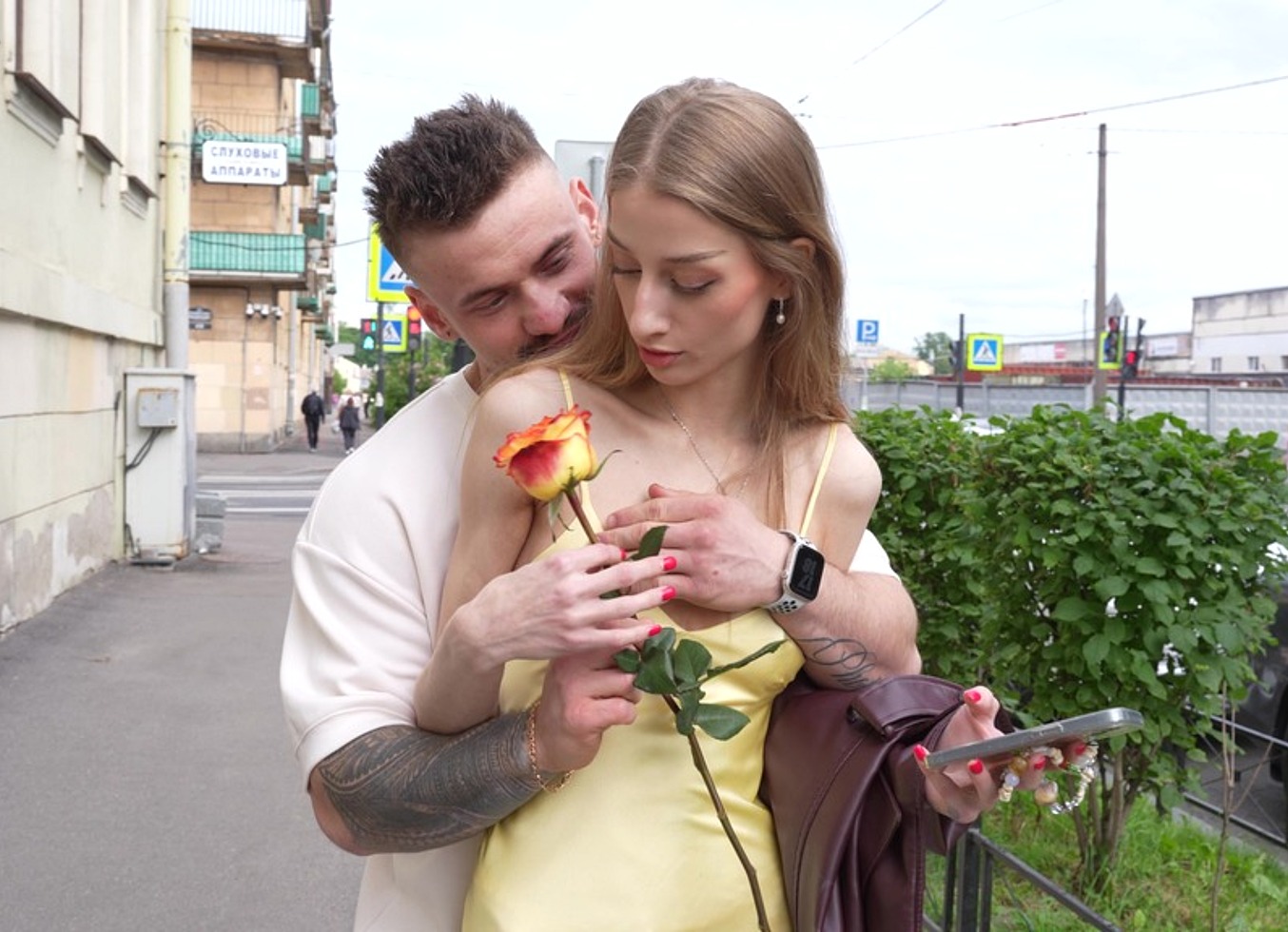 After Our Date She Fucks Me Wildly at Home with Her Juicy Slit