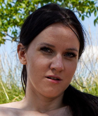 Photo HD Melany Mendes - 2