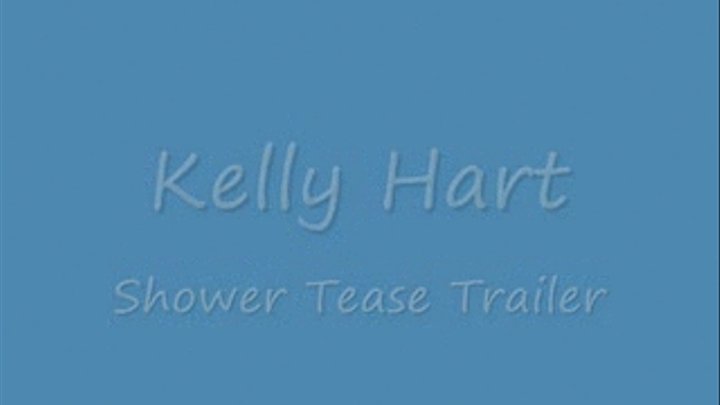 Sexy Milf Fucks herself with her fingers in the shower!