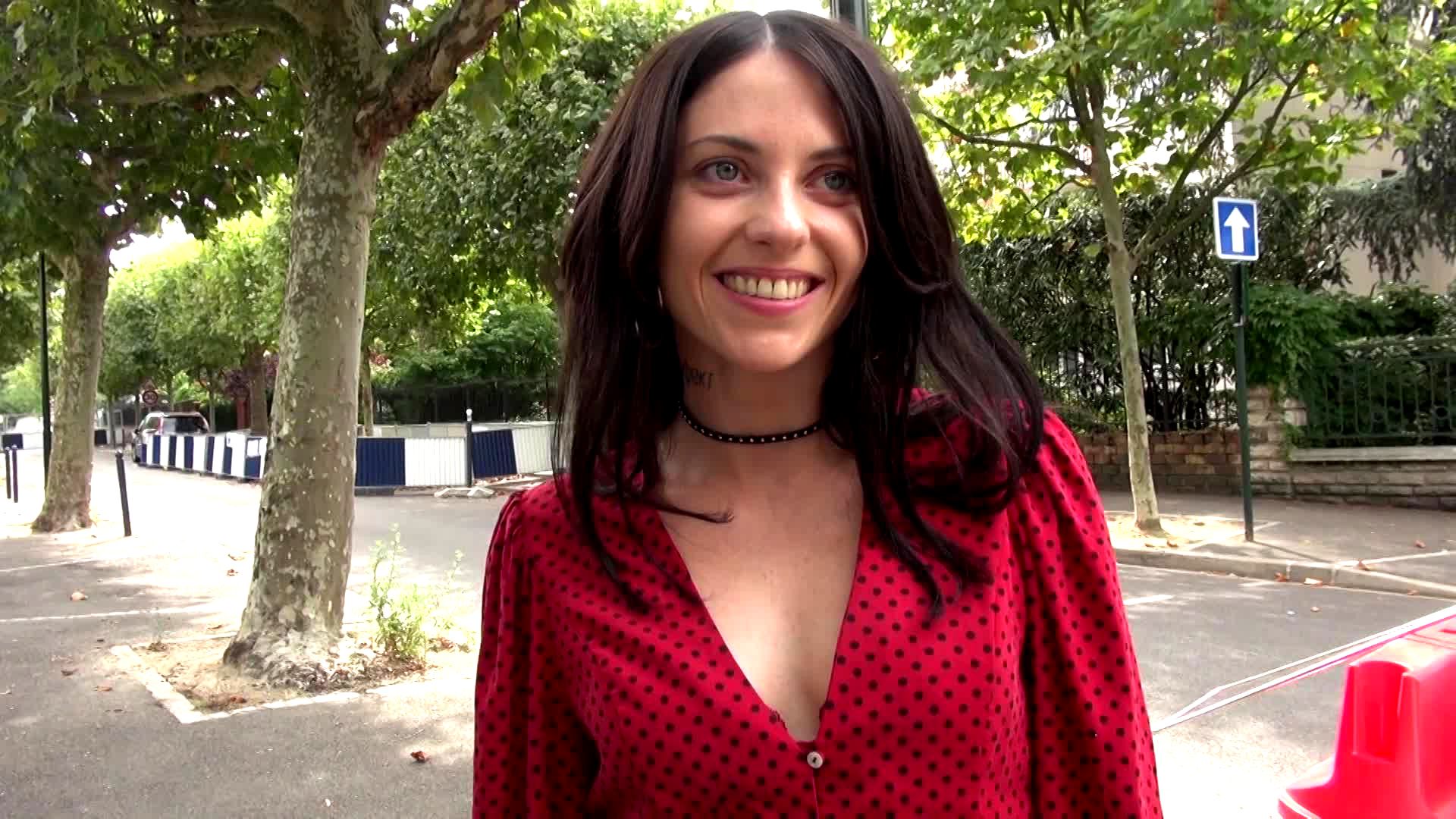 Jessica, a beautiful 27-year-old bombshell who loves sodomy!