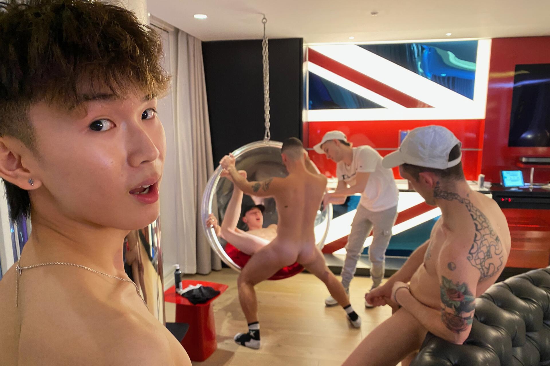 2x 18yr in Spunky Student Sandwich 🥪 @ PARTY by HUNG BB Boys