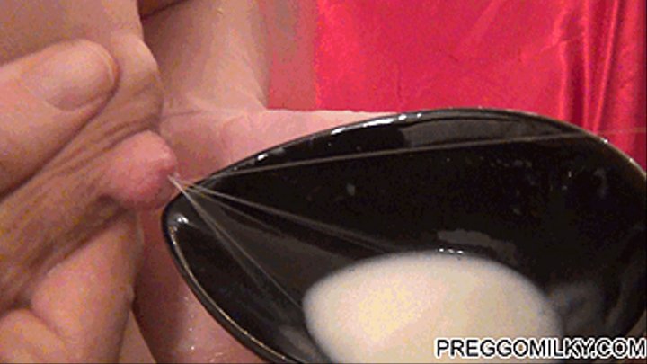 LACTATION TITS SQUIRTING MILK