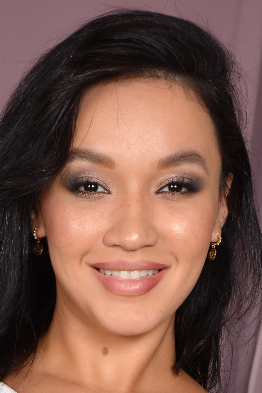 Photo HD Asia Vargas - 2