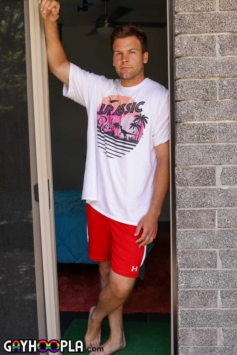 Calvin Russe Plan à trois