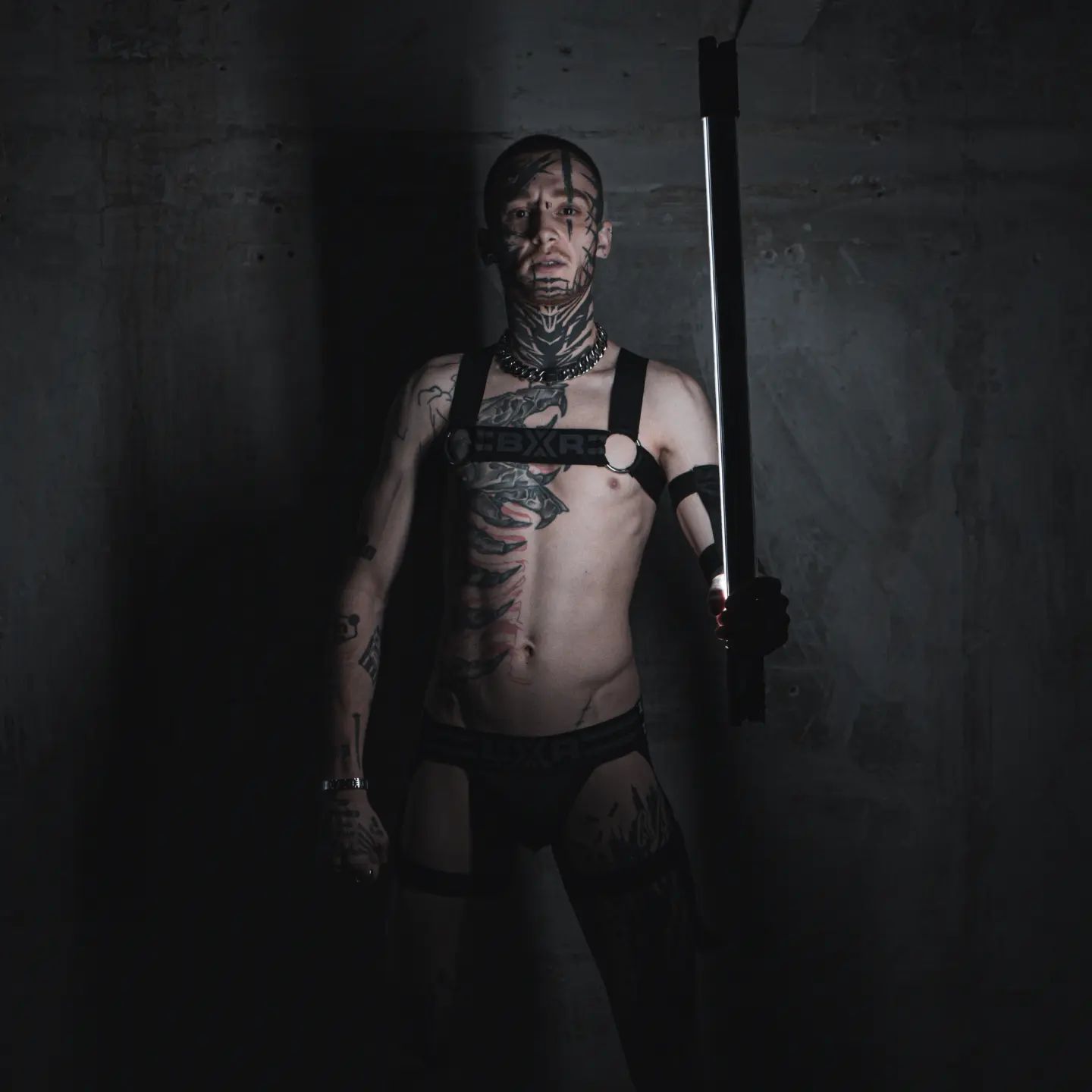 Axl Black Organic Anal