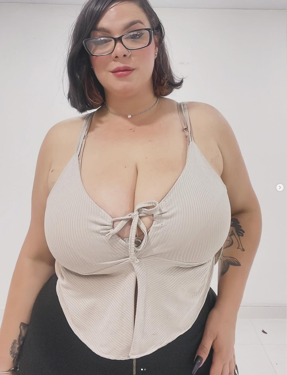 Luziboobs