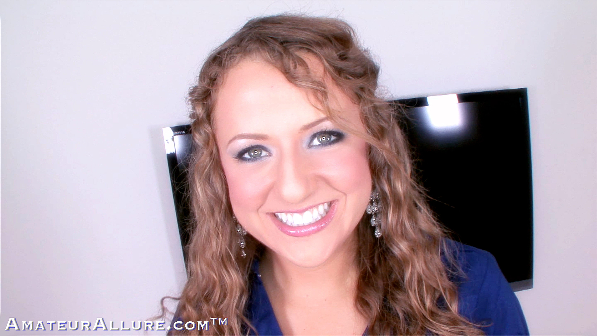 Amateur Allure Features Adelyn Rose POV Sucking, Fucking and Swallowing