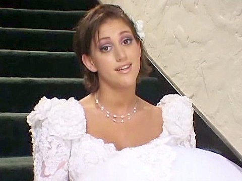 It's wedding day all Eve Laurence wants is a threesome with Harmony Rose