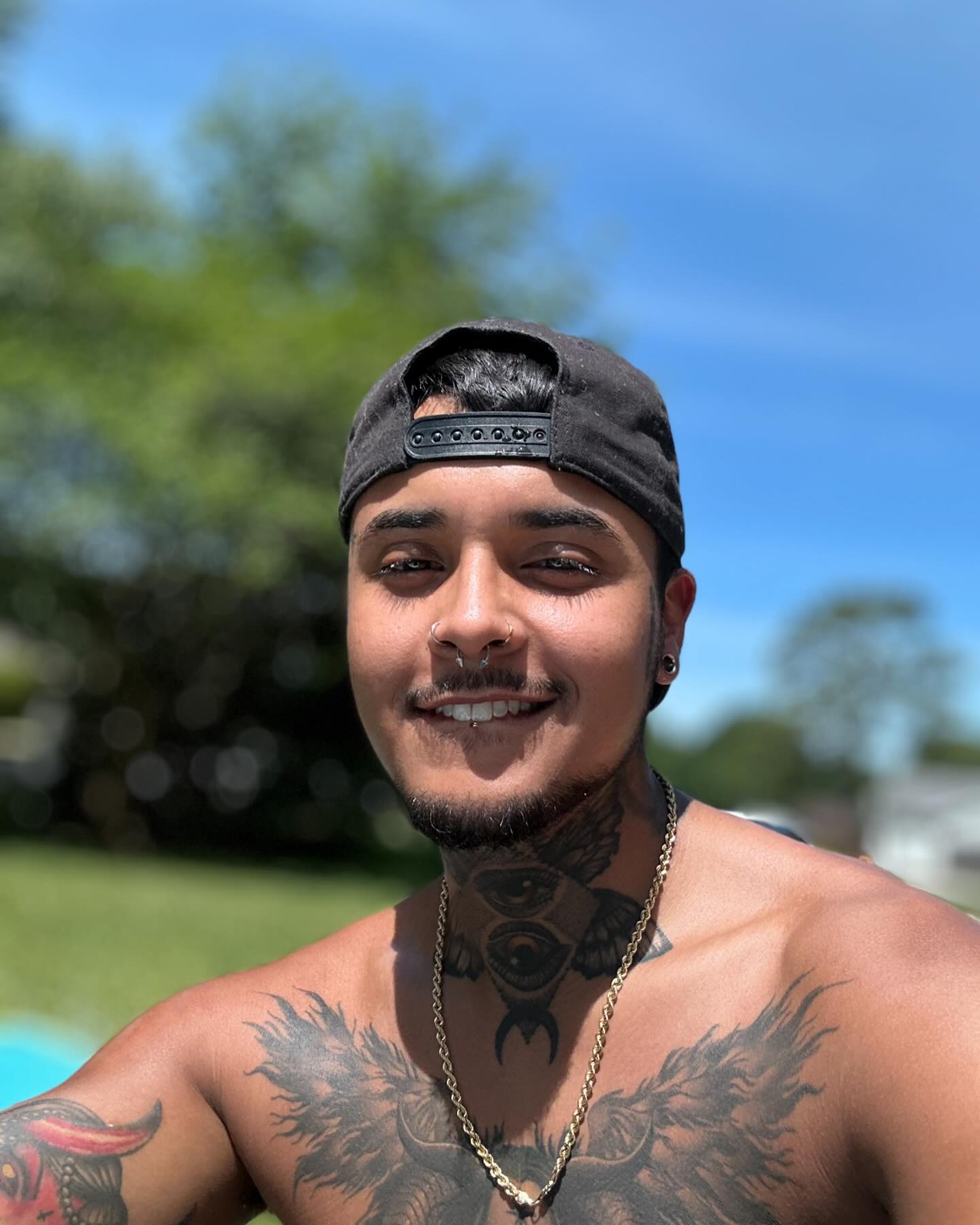 Photo HD Victor Pleases - 2