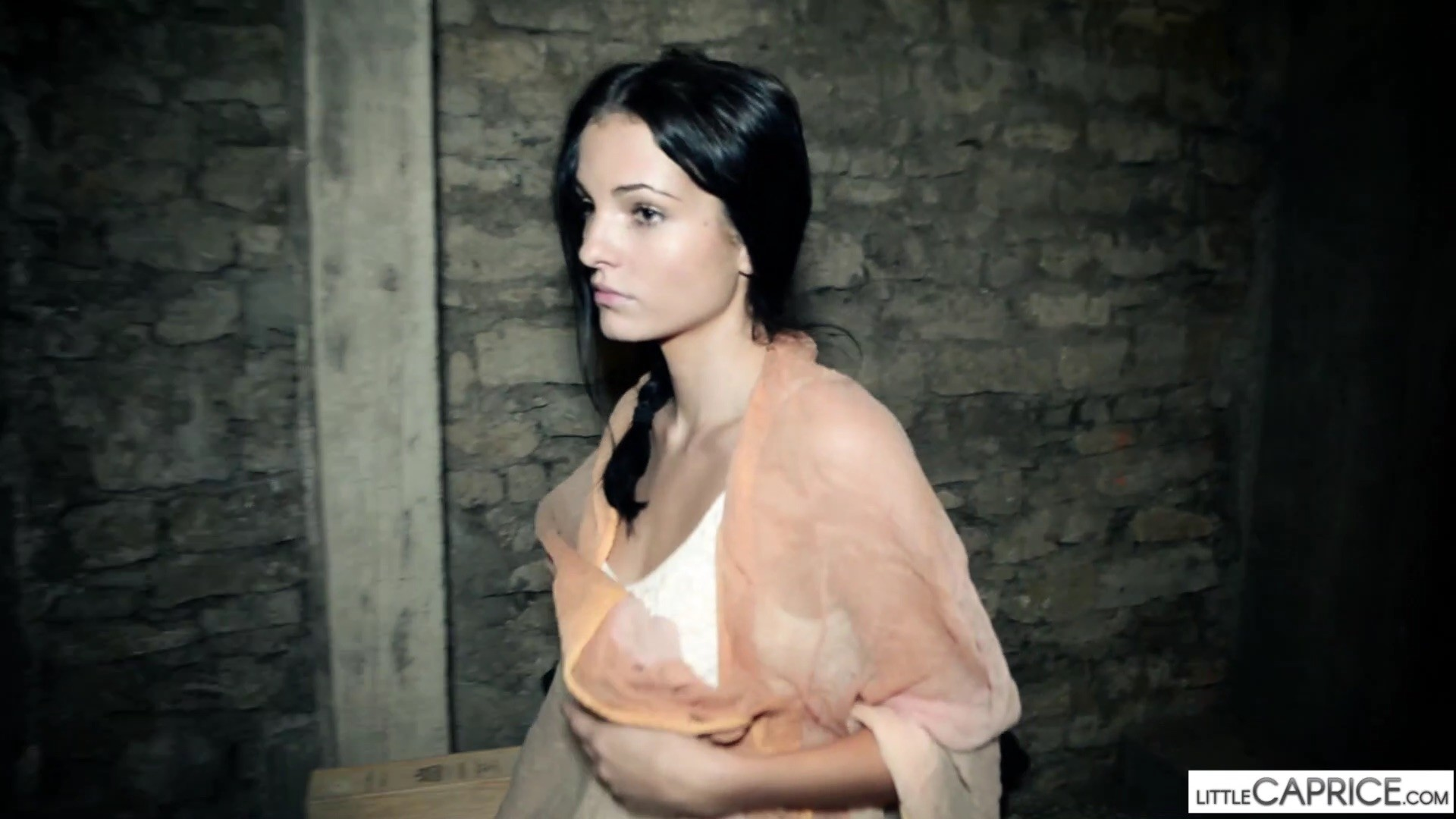 Caprice Divas - Sapphira - Alone