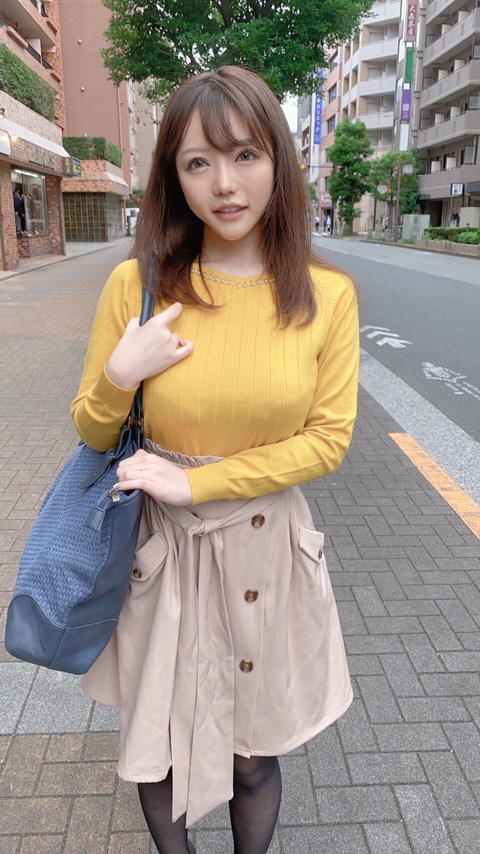 Photo HD Reona Tomiyasu - 1