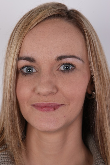 Michaela Gorge profonde