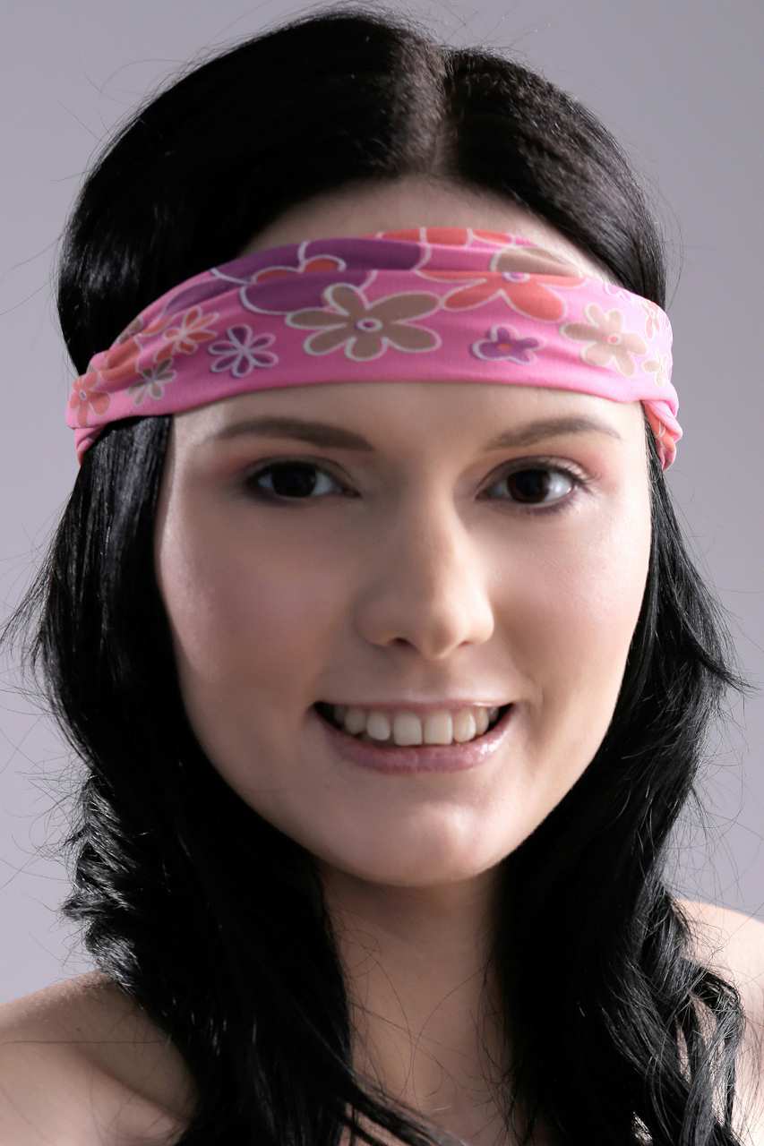 Valentina Cross Stunning 18