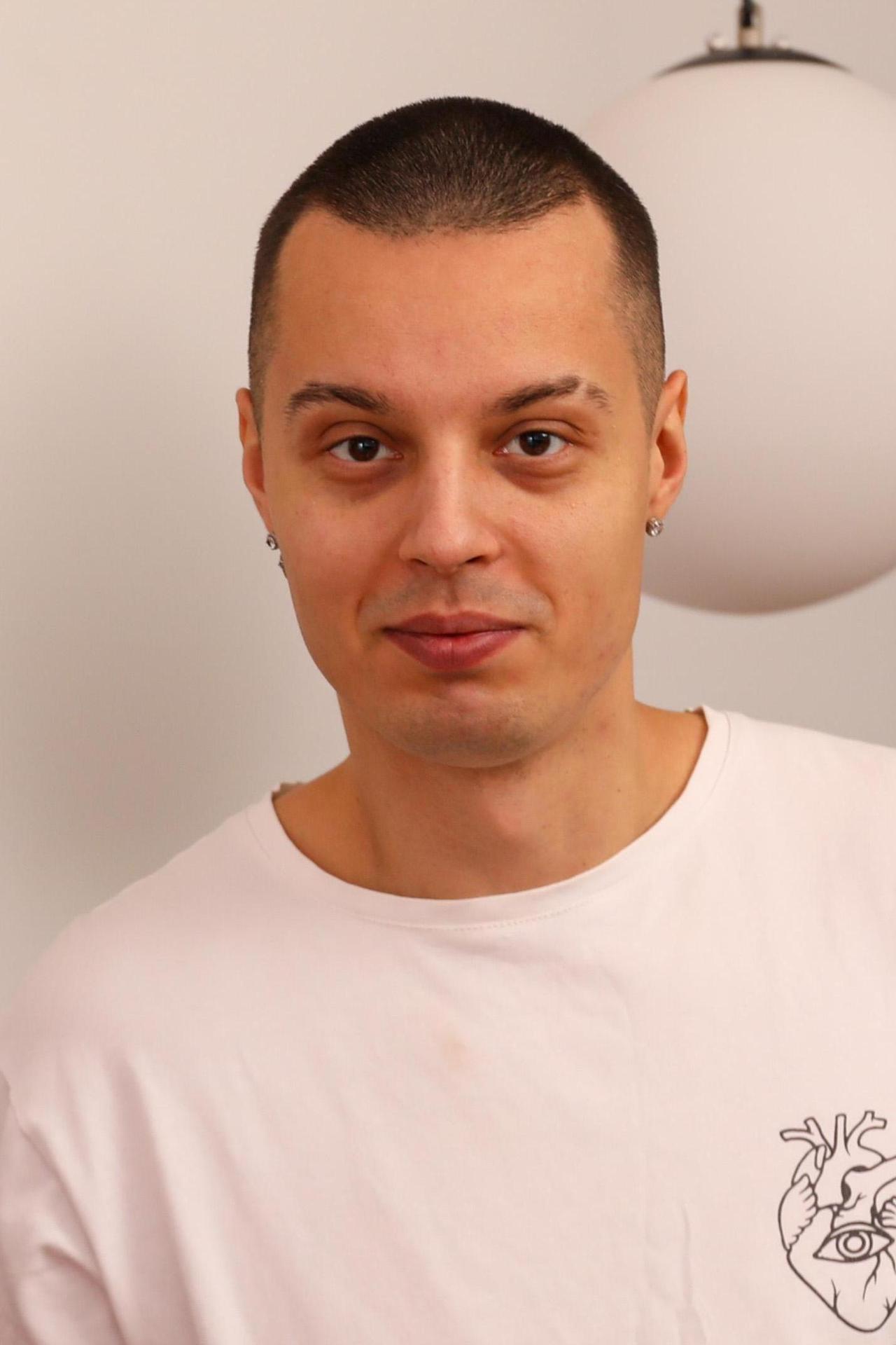 Nashidni Jones Facial