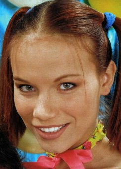 Photo HD Nancy Lee - 1