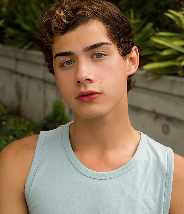 Photo HD Nicholas Romero - 1