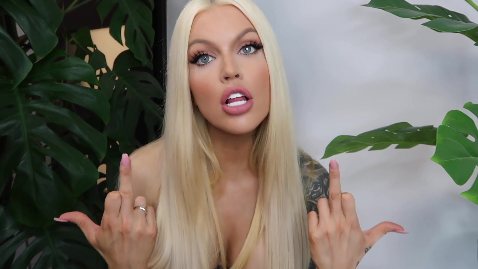 Jerk to my Middle Finger 2