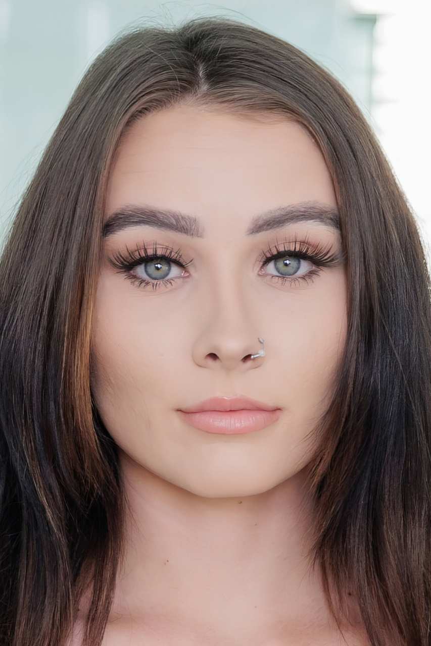 Photo HD Veronica Church - 8