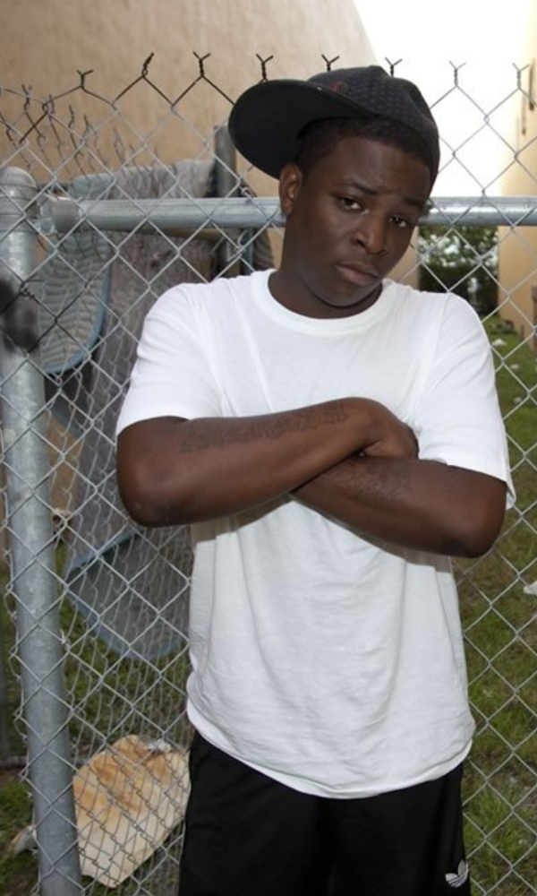 DJ