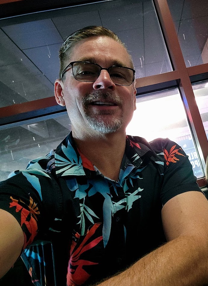 Photo HD Luke Longly - 3