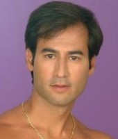 Chris Marks Happy Tugs