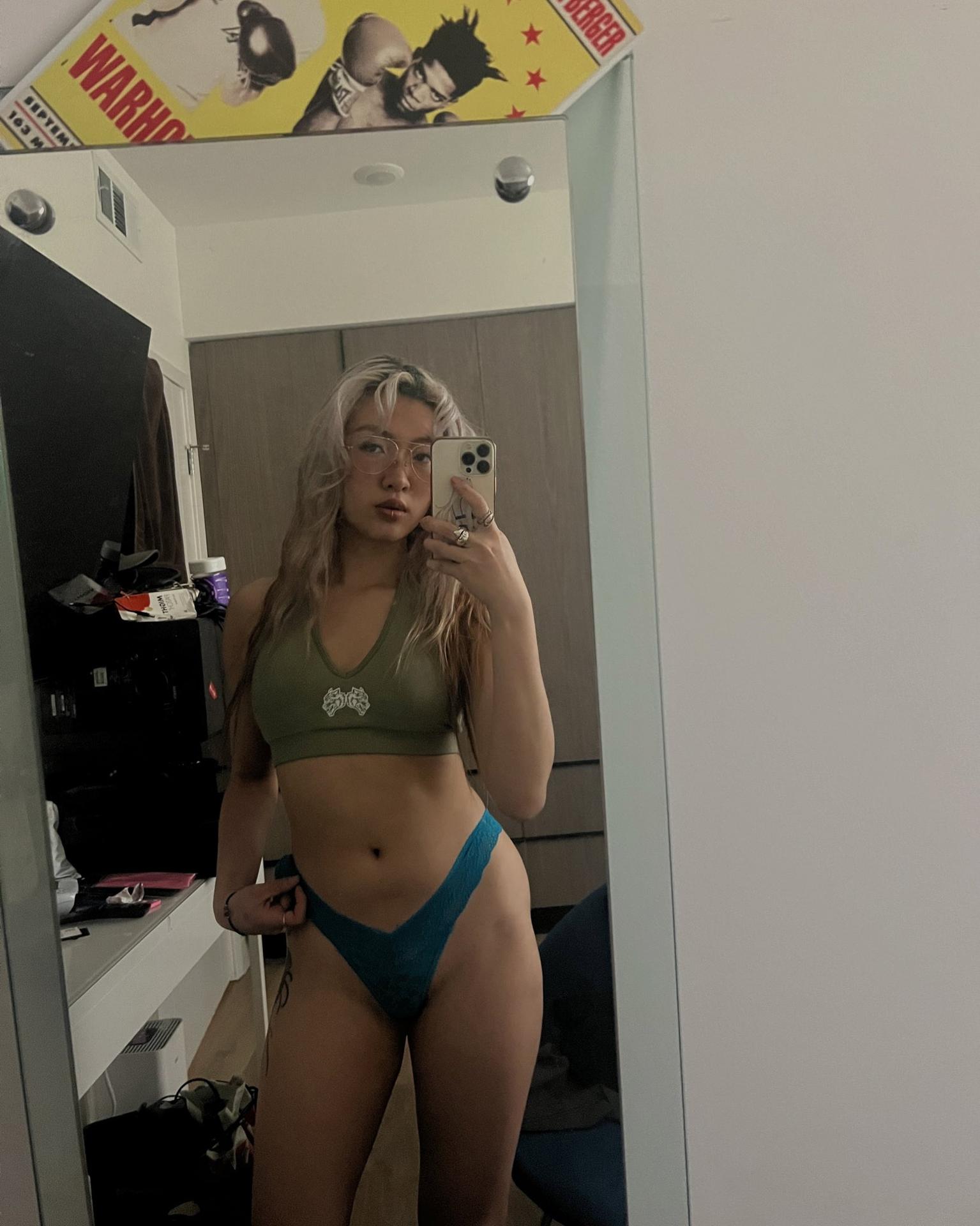 Photo HD Mila Koi - 2