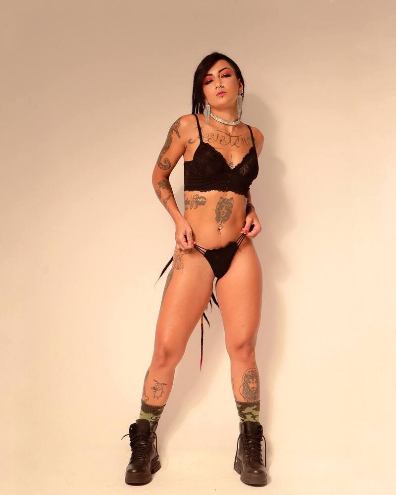 Photo HD Caroleta Roots - 4