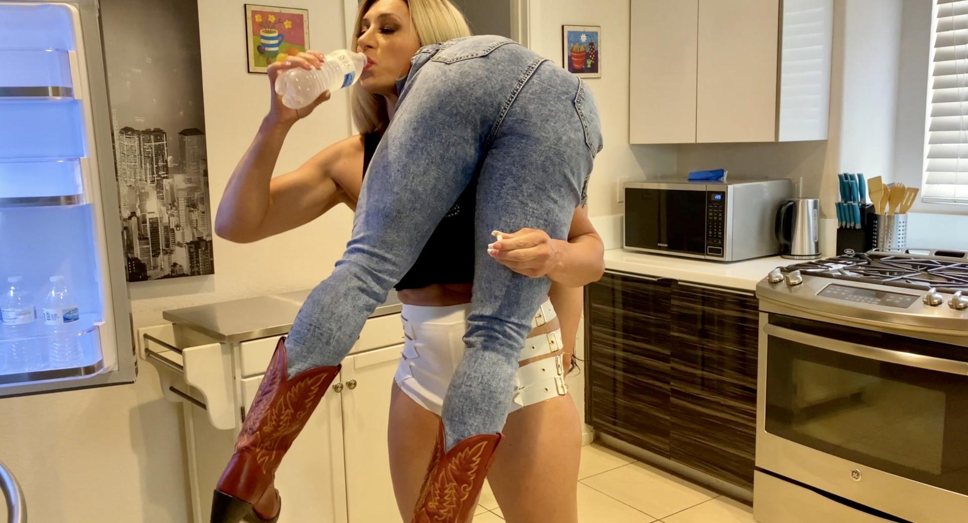 Big Booty Lift & Carry