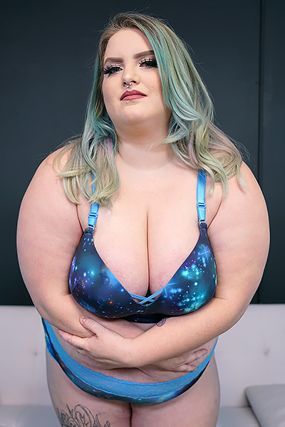 Bunnie BBW Facial