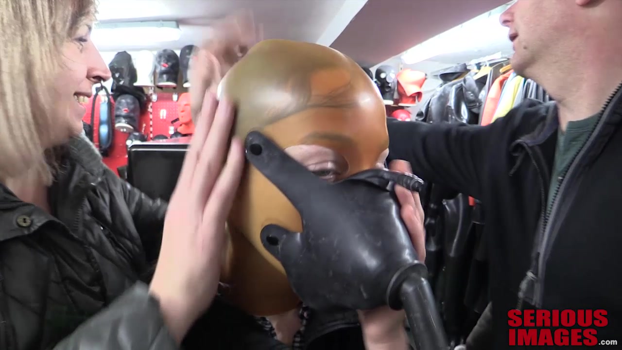 A Visit to Studio Gum - Part 1 and 2