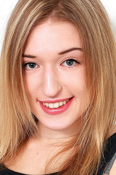 Photo HD Annoushka - 1