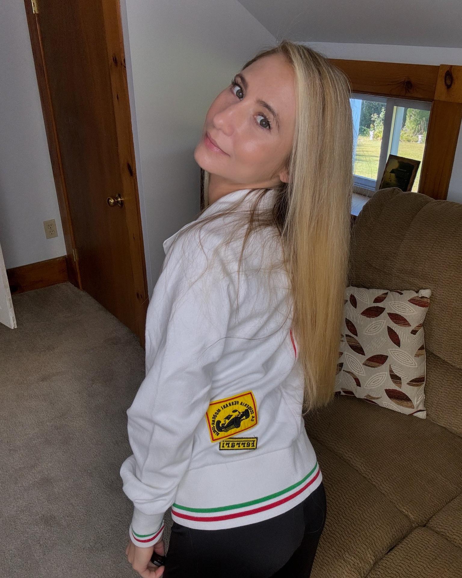 Photo HD Odette Delacroix - 3