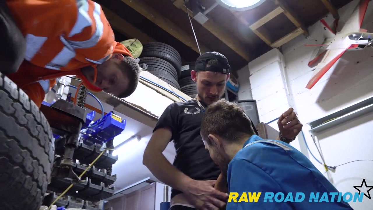 Ginger lad gets more than 1 oil change