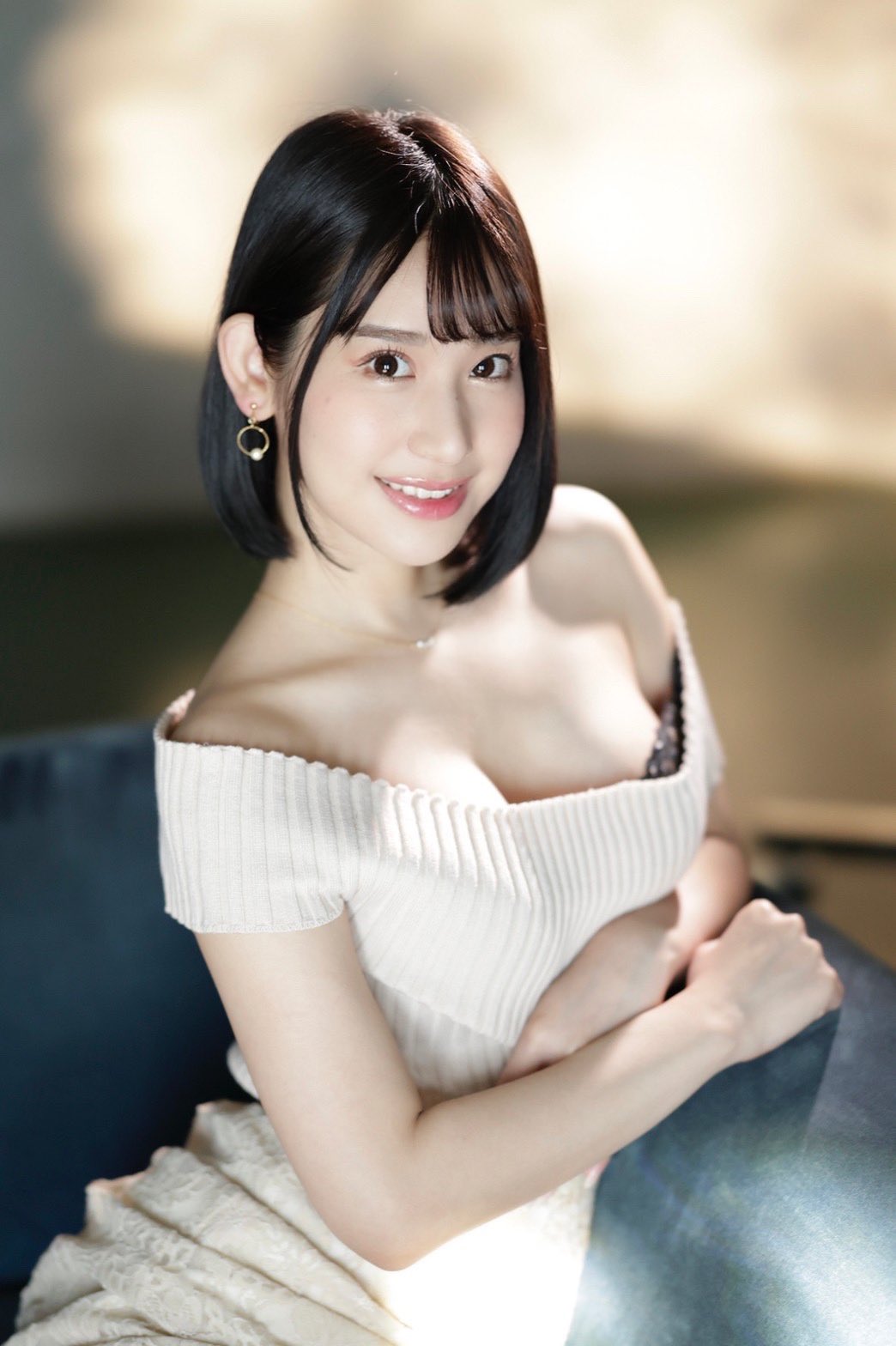 Photo HD Emi Nishino - 3