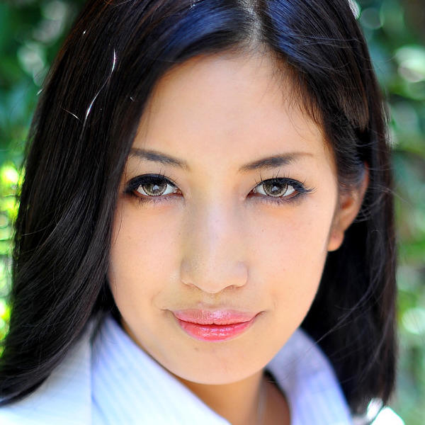 Mona Yamaguchi Facial