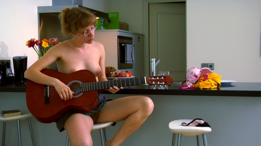 Video Masturbation Nude guitar Gretchen