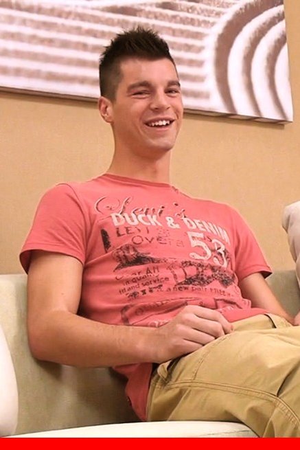 Photo HD James Lanvin - 10