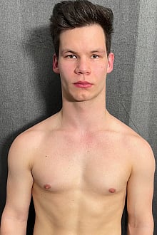 Photo HD Taylor Launer - 2