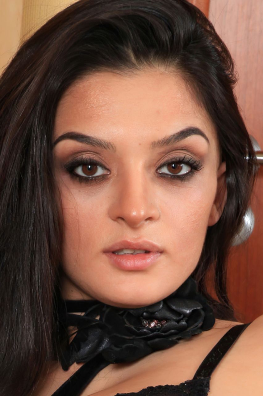 Photo HD Latoya Devi - 2