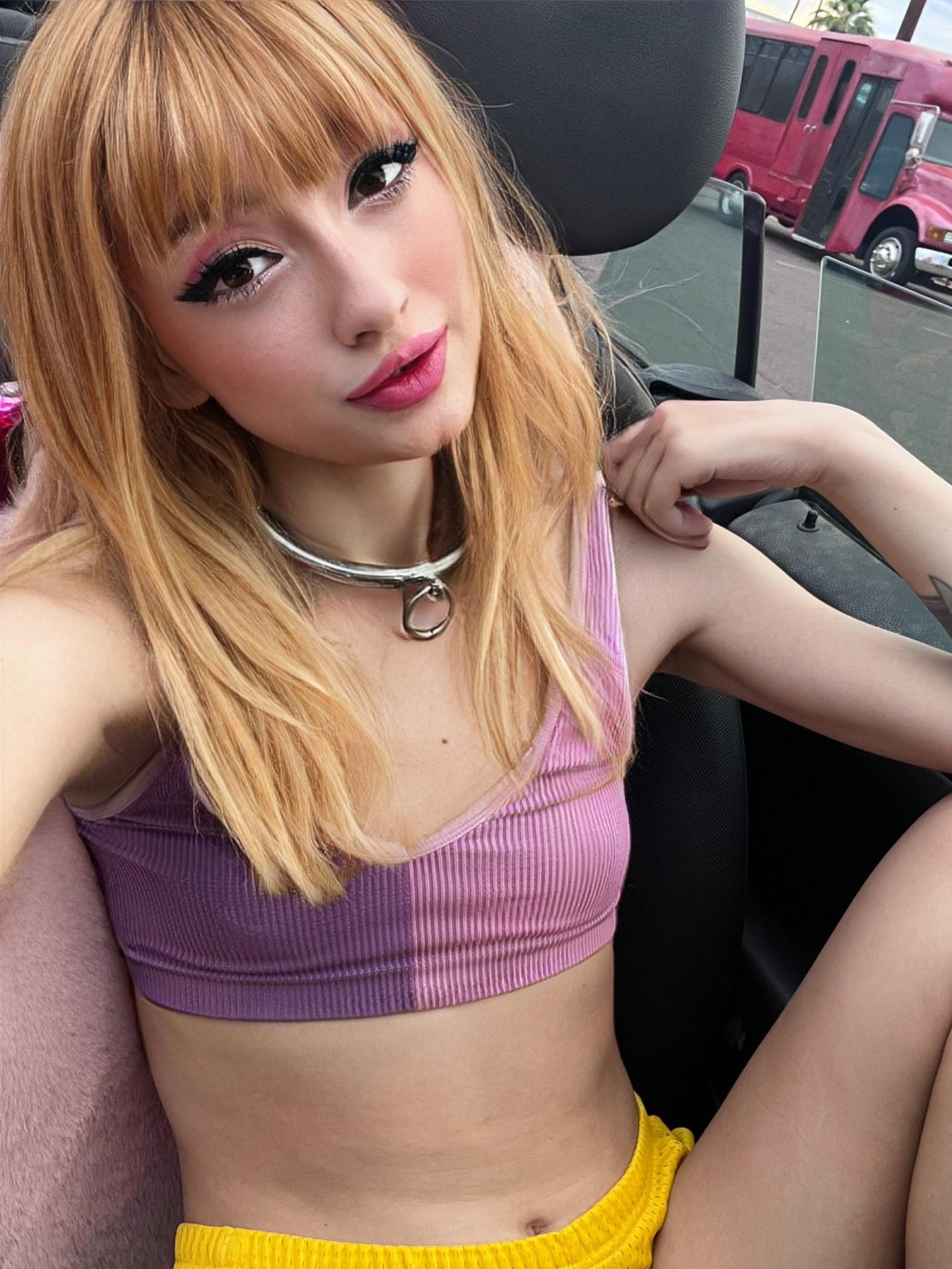 Photo HD Gigi Silver - 1