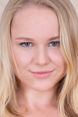 Photo HD Jullia Brown - 6