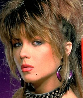 Alicia Monet Lesbien